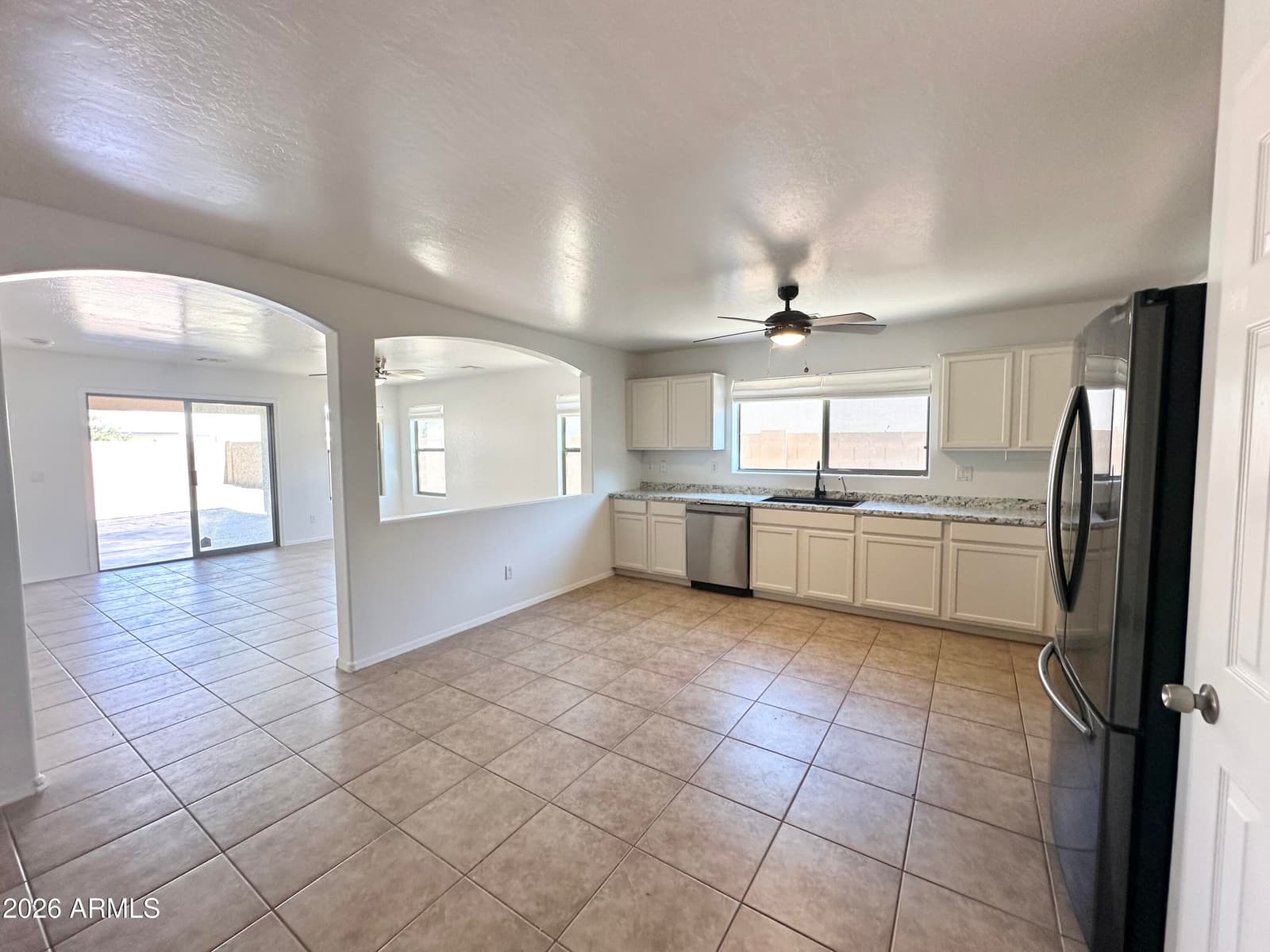 1672 E LEAF Road, San Tan Valley, AZ 85140 — photo 15 of 50
