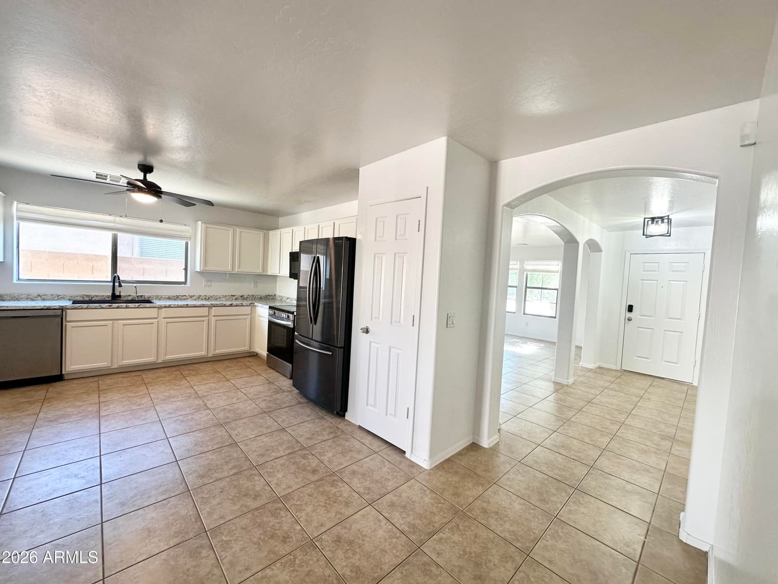 1672 E LEAF Road, San Tan Valley, AZ 85140 — photo 14 of 50