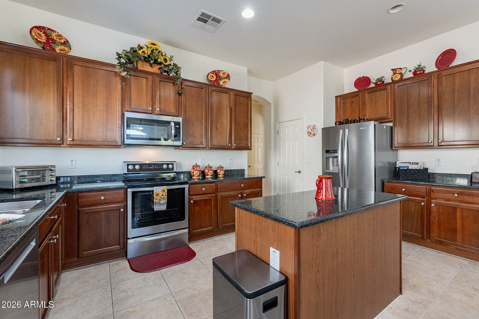 17141 N Oliveto Avenue, Maricopa, AZ 85138 — photo 10 of 39