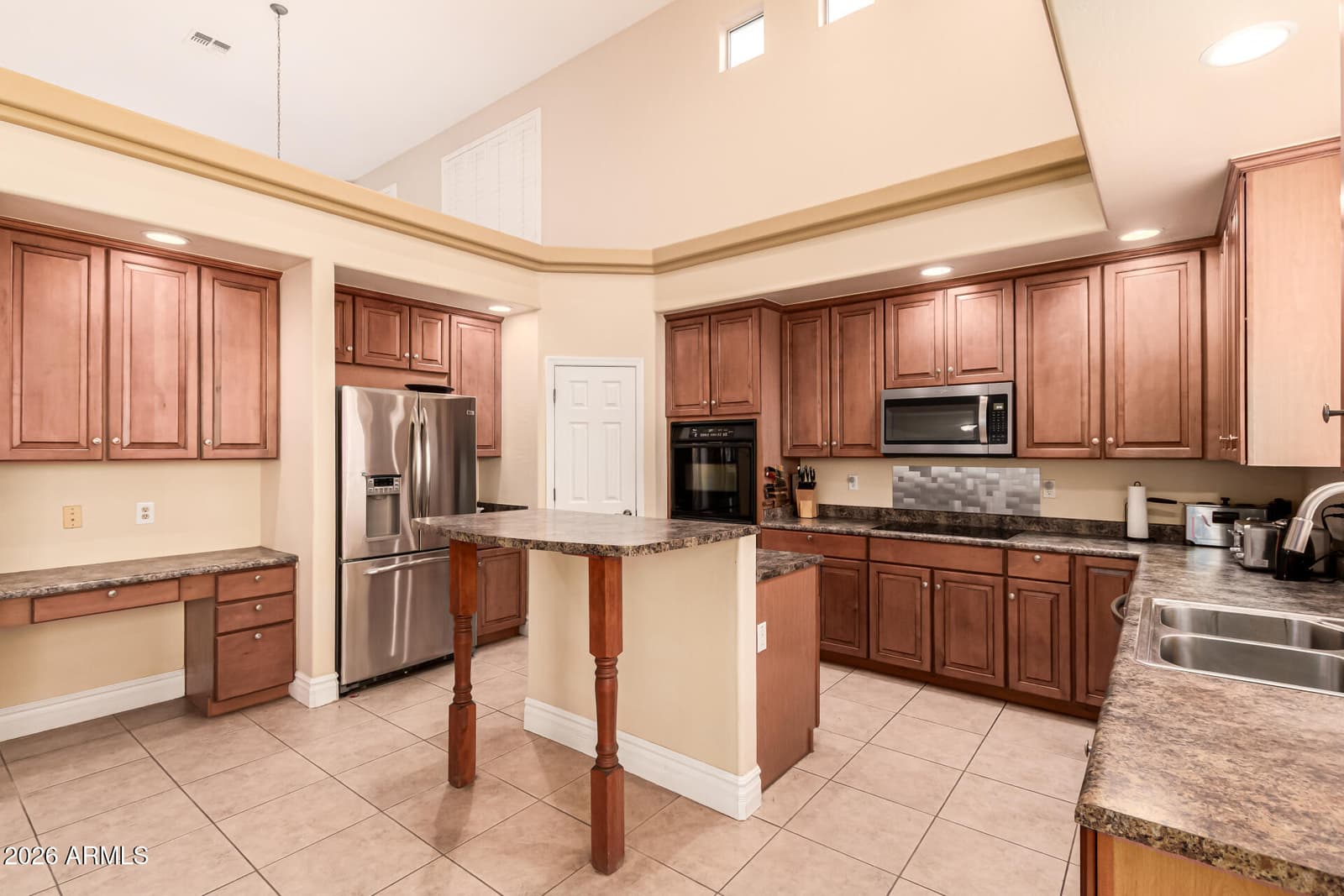 43402 W DESERT FAIRWAYS Drive, Maricopa, AZ 85138 — photo 11 of 41