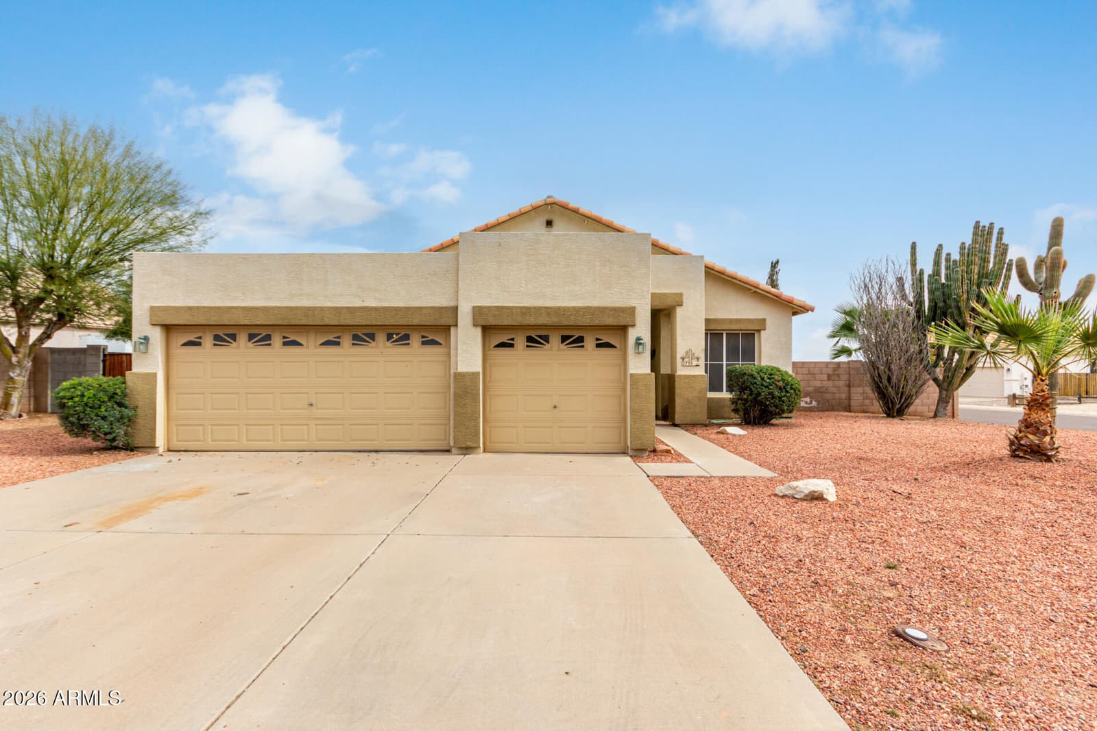 2755 S 158TH Avenue, Goodyear, AZ 85338 — photo 12 of 38