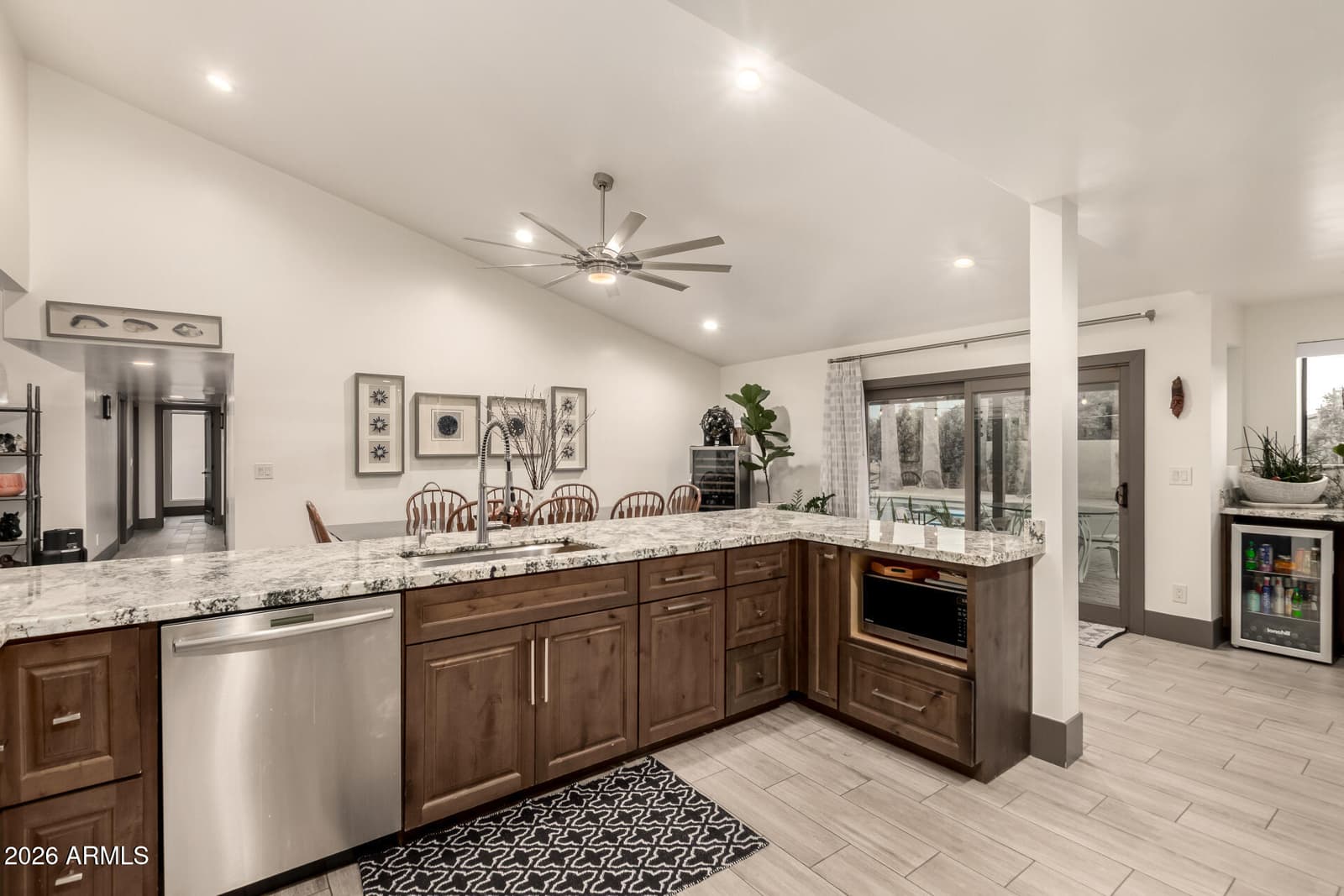 4901 E LUDLOW Drive, Scottsdale, AZ 85254 — photo 14 of 58