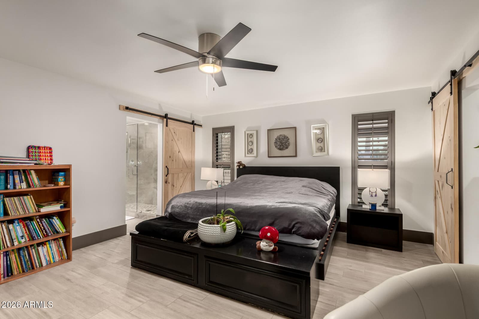 4901 E LUDLOW Drive, Scottsdale, AZ 85254 — photo 19 of 58