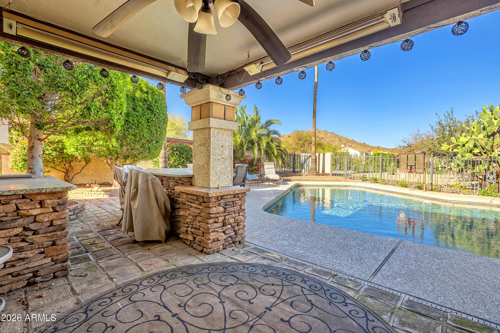 4610 E MONTE Way, Phoenix, AZ 85044 — photo 4 of 44