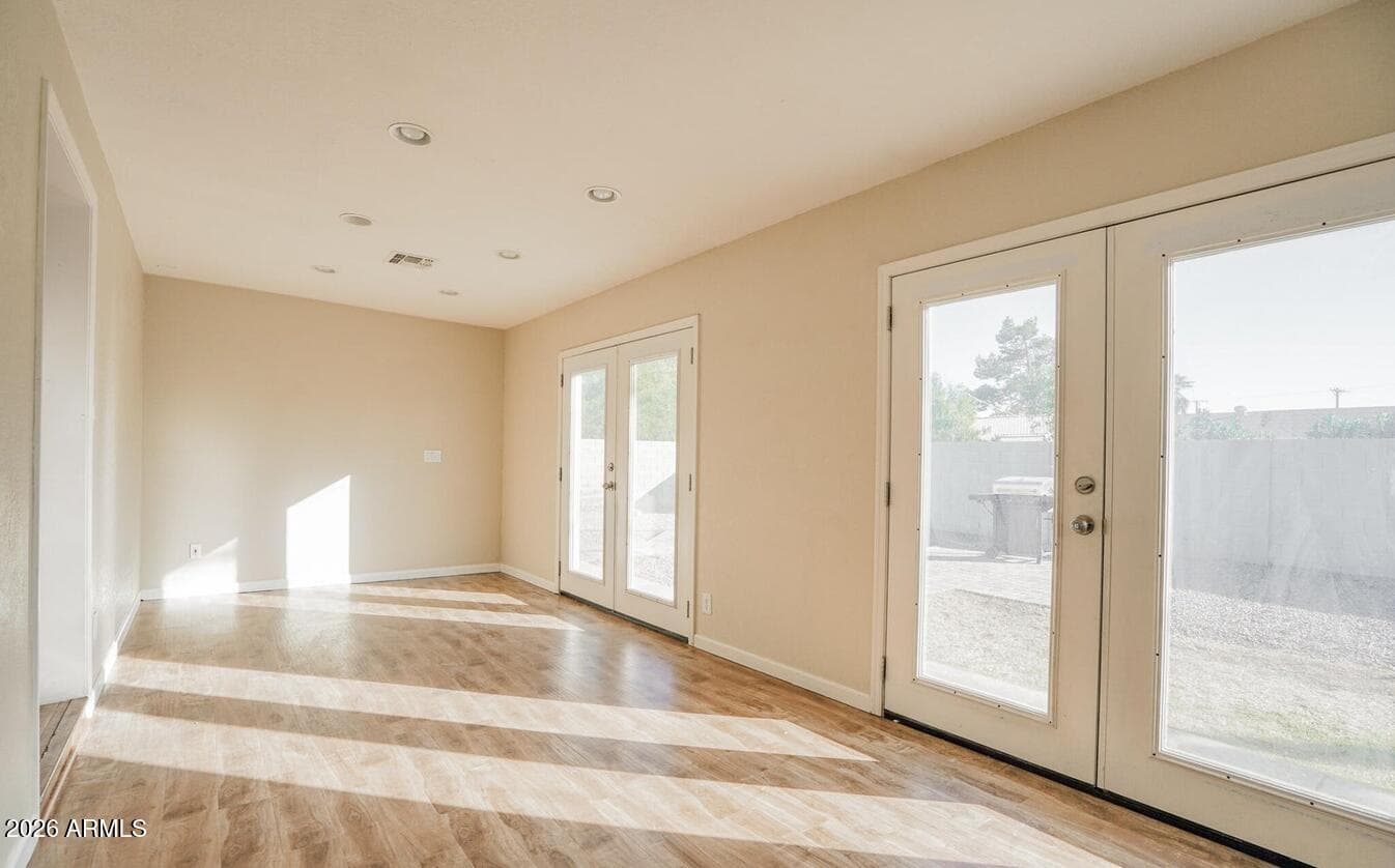 3729 E YALE Street, Phoenix, AZ 85008 — photo 14 of 23