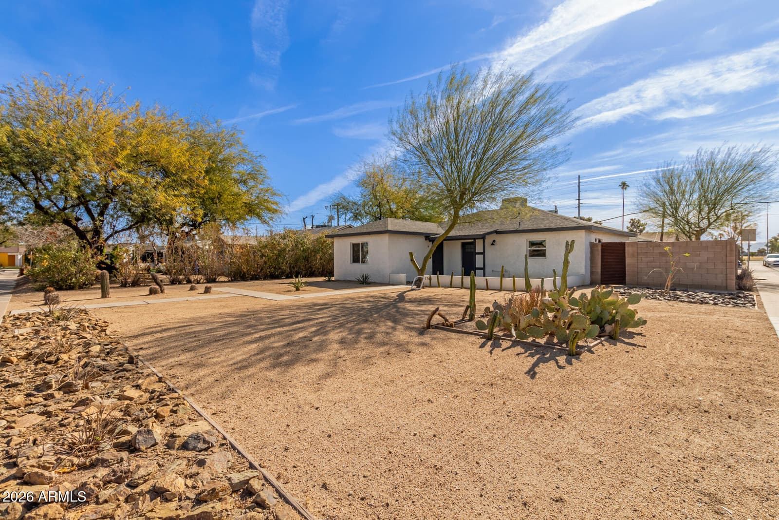 1743 W Verde Lane, Phoenix, AZ 85015 — photo 4 of 32