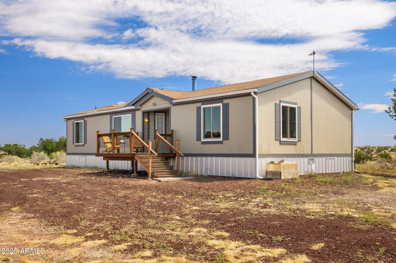 6792 S QUIVERO Road, Williams, AZ 86046 — photo 5 of 37