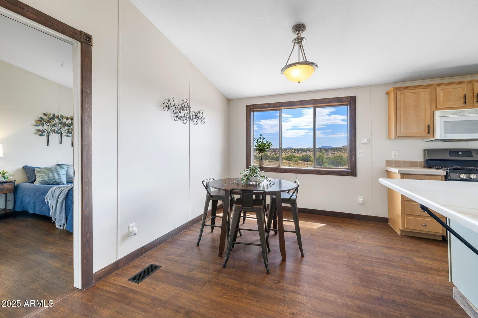 6792 S QUIVERO Road, Williams, AZ 86046 — photo 13 of 37