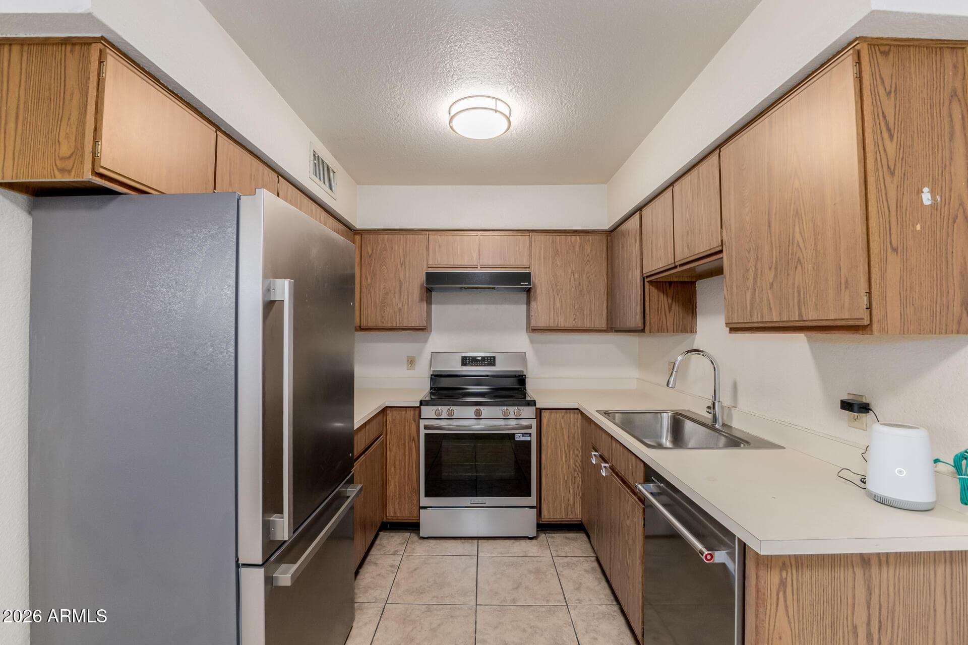 17225 N 16TH Street 10, Phoenix, AZ 85022 — photo 31 of 36