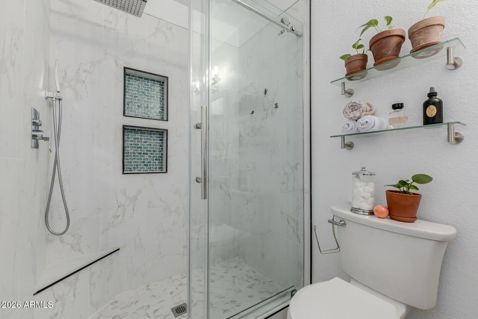 17225 N 16TH Street 10, Phoenix, AZ 85022 — photo 10 of 36