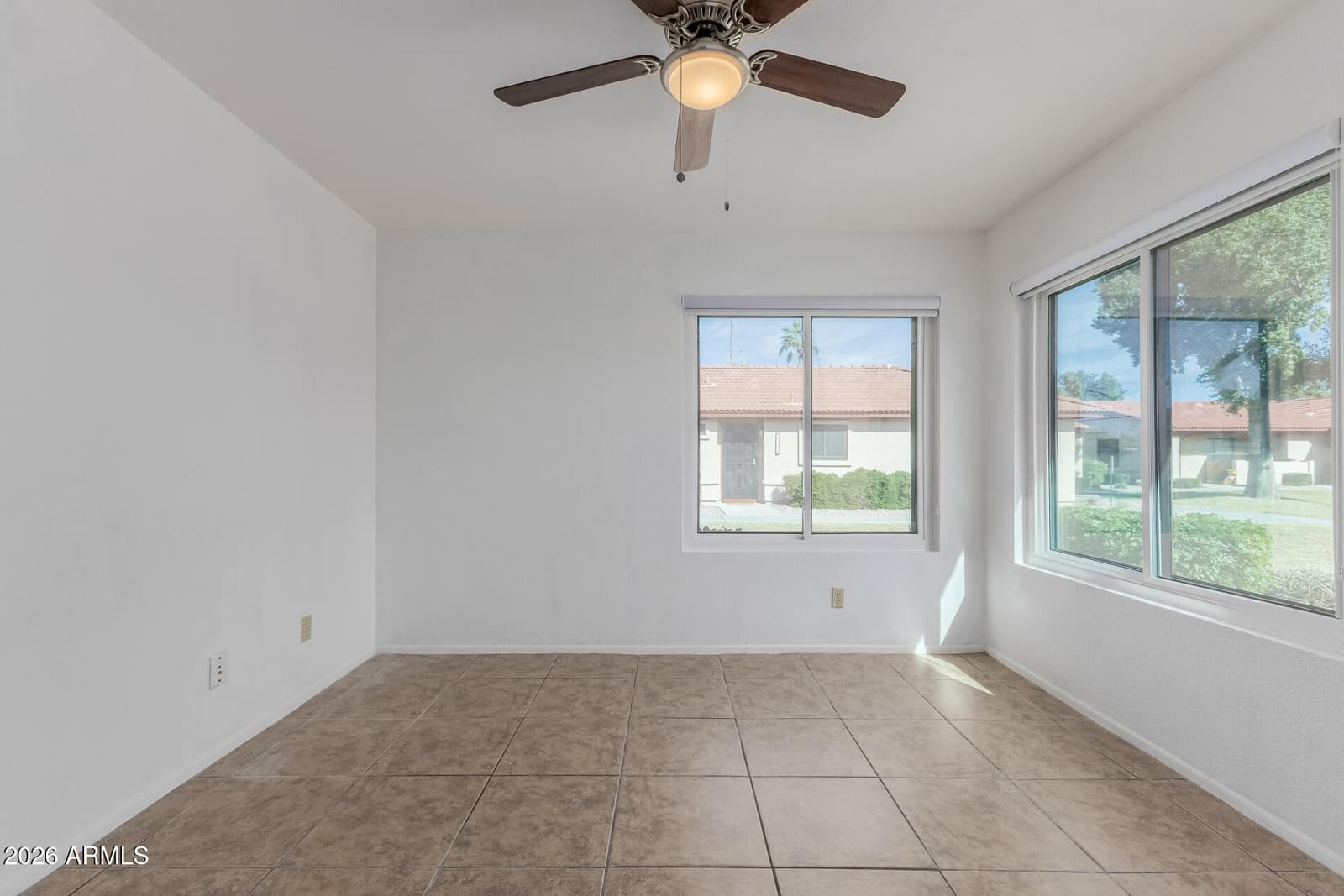 17225 N 16TH Street 10, Phoenix, AZ 85022 — photo 14 of 36