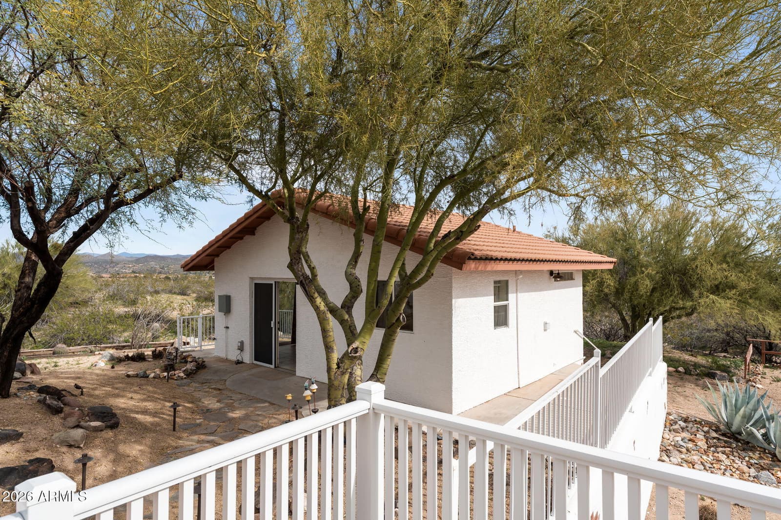 675 N HORSESHOE Trail, Wickenburg, AZ 85390 — photo 23 of 50