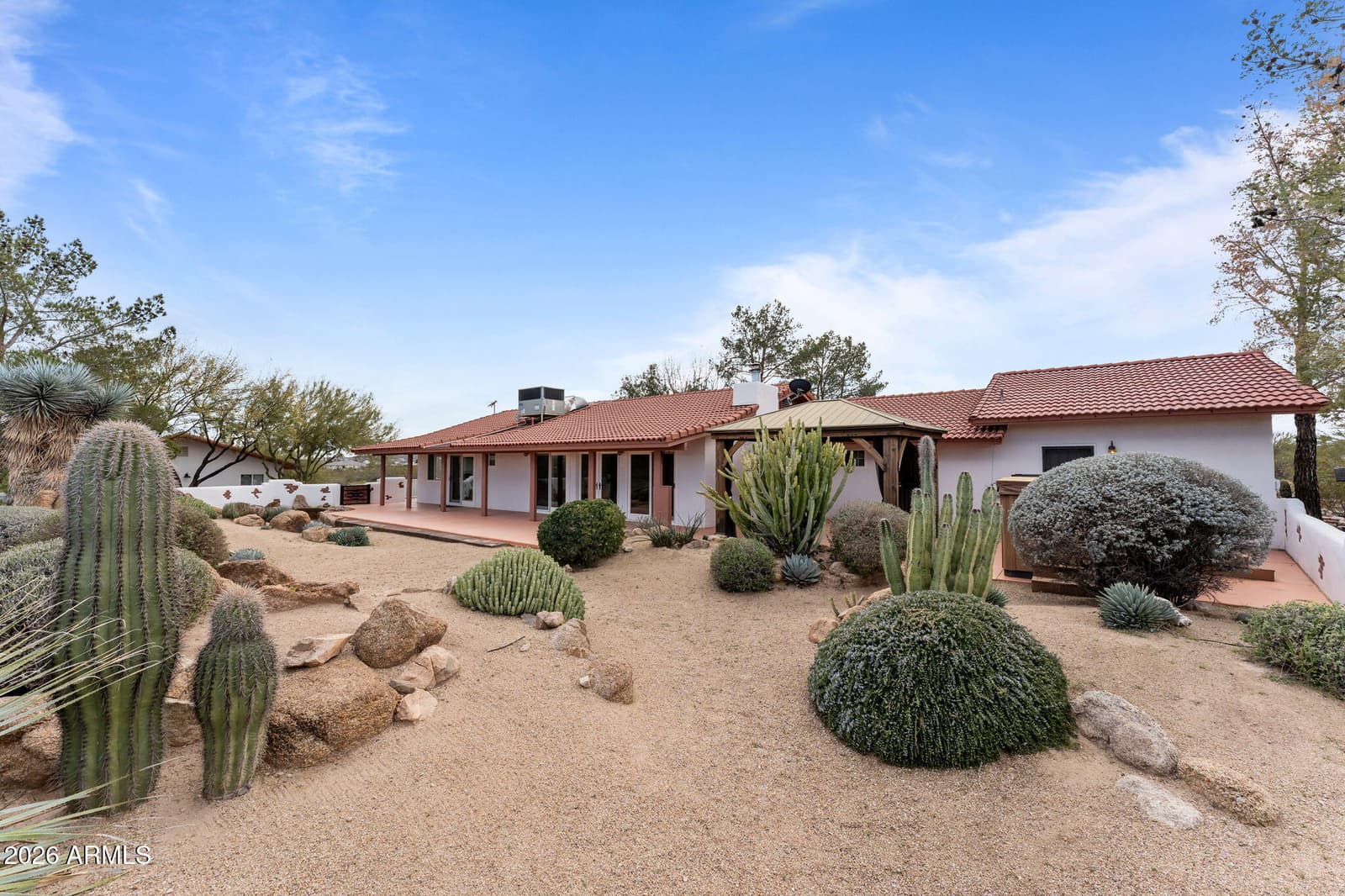 675 N HORSESHOE Trail, Wickenburg, AZ 85390 — photo 1 of 50