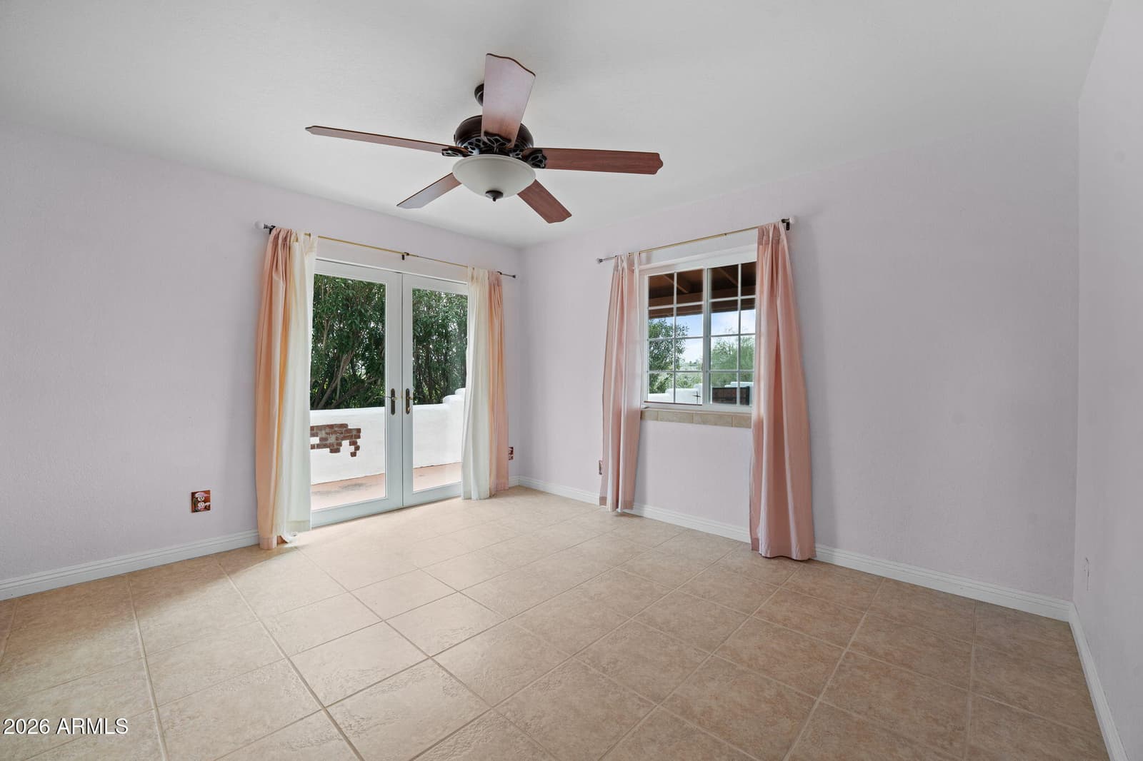 675 N HORSESHOE Trail, Wickenburg, AZ 85390 — photo 17 of 50
