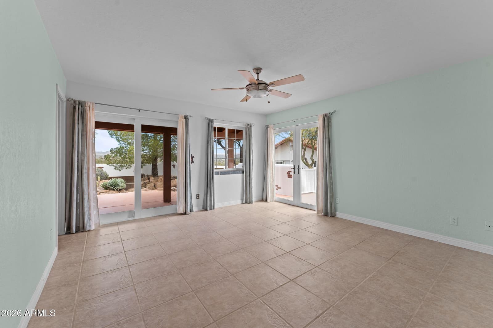 675 N HORSESHOE Trail, Wickenburg, AZ 85390 — photo 15 of 50