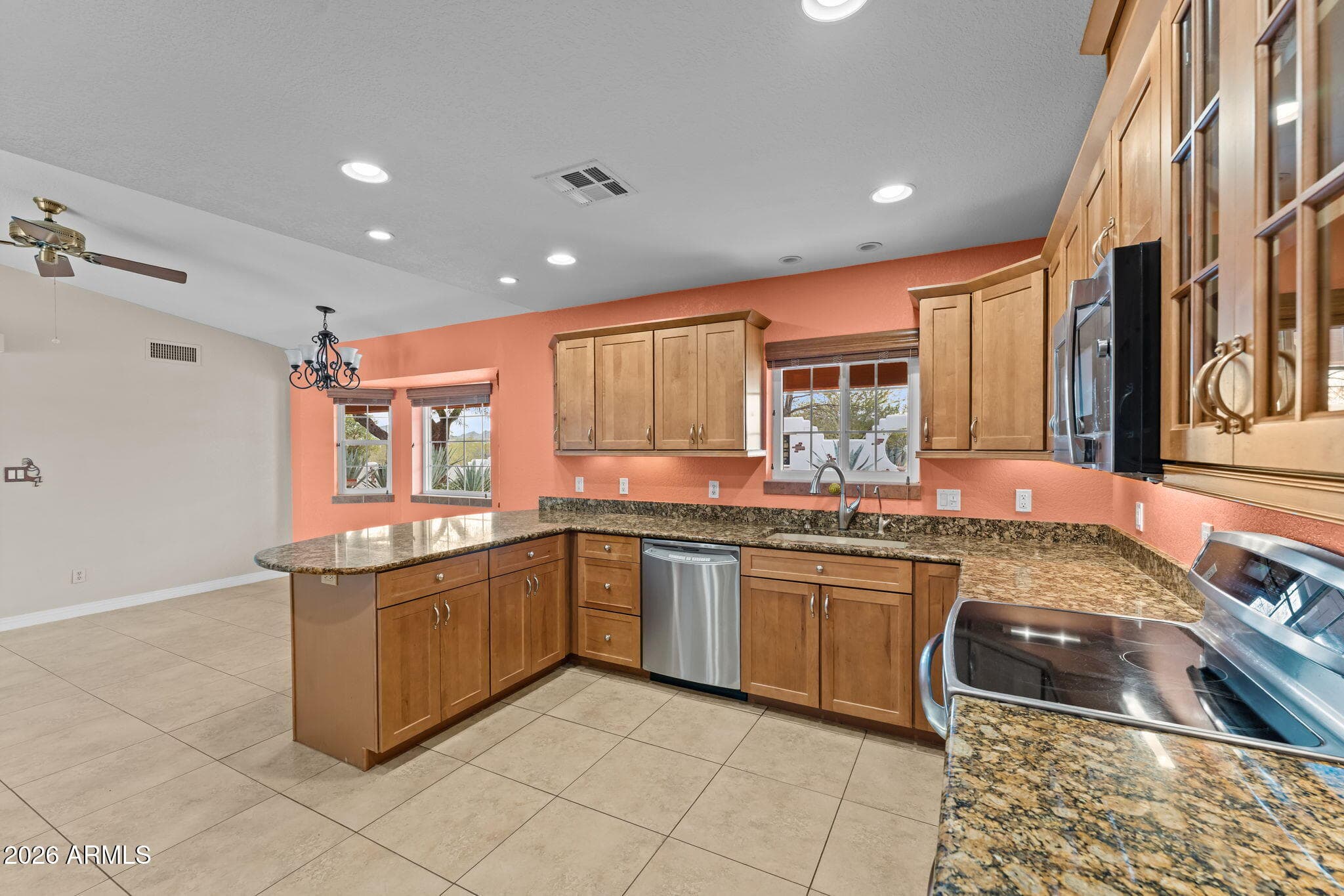 675 N HORSESHOE Trail, Wickenburg, AZ 85390 — photo 2 of 50