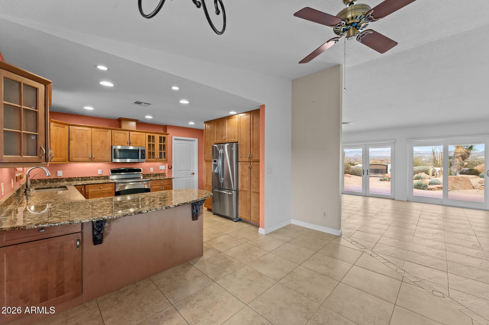 675 N HORSESHOE Trail, Wickenburg, AZ 85390 — photo 10 of 50