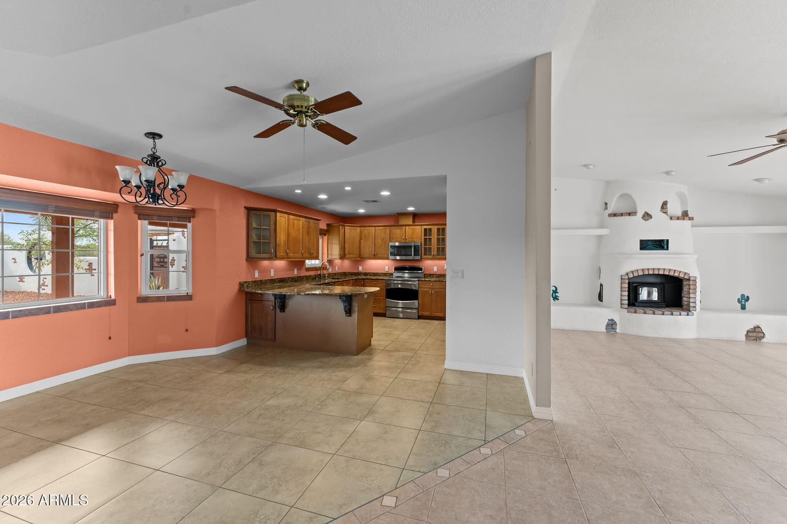 675 N HORSESHOE Trail, Wickenburg, AZ 85390 — photo 12 of 50