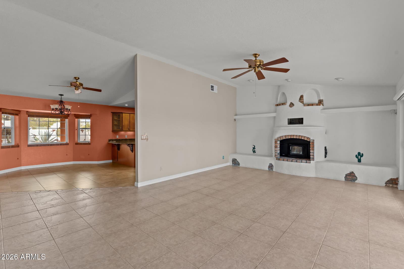 675 N HORSESHOE Trail, Wickenburg, AZ 85390 — photo 13 of 50