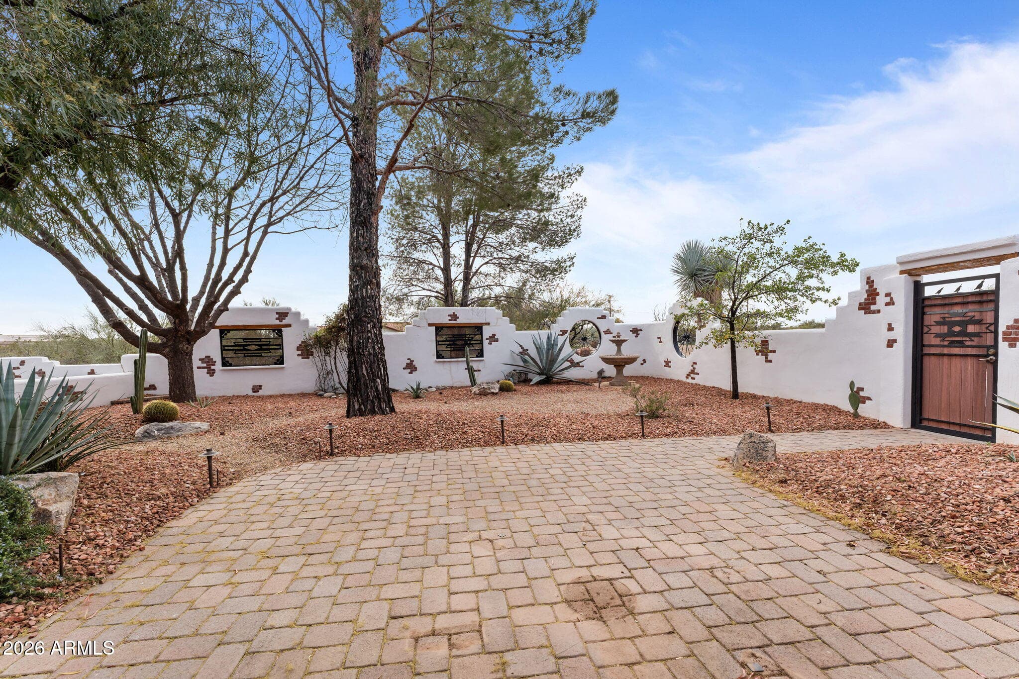 675 N HORSESHOE Trail, Wickenburg, AZ 85390 — photo 30 of 50