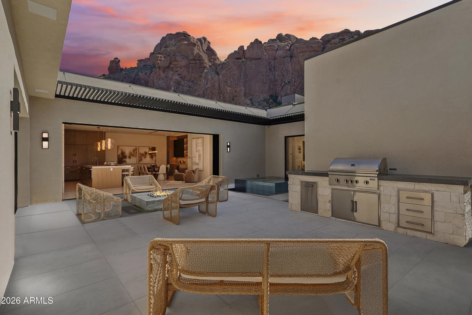 5761 N ECHO CANYON Circle, Phoenix, AZ 85018 — photo 72 of 100