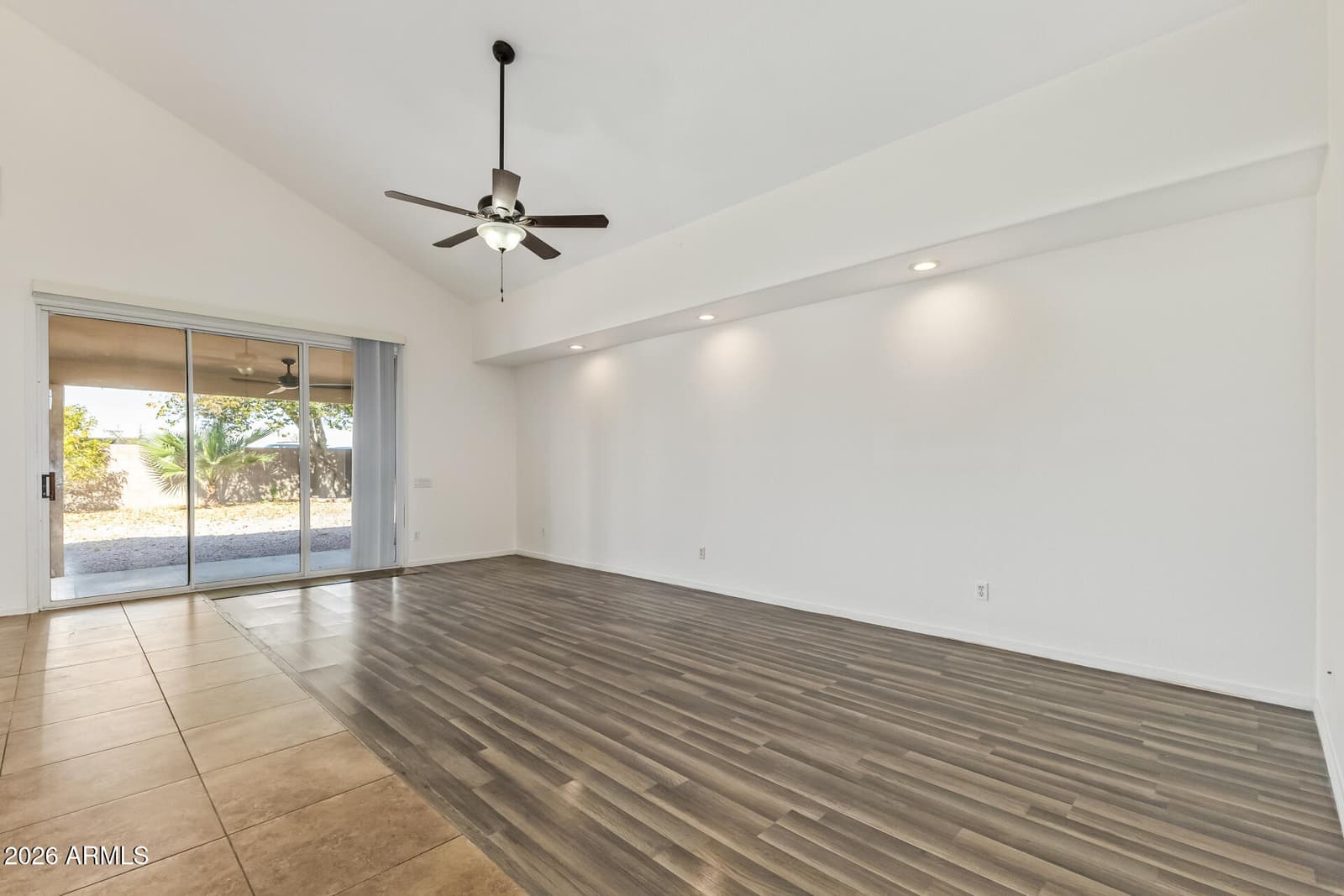 1002 W KELTON Lane, Phoenix, AZ 85023 — photo 15 of 42