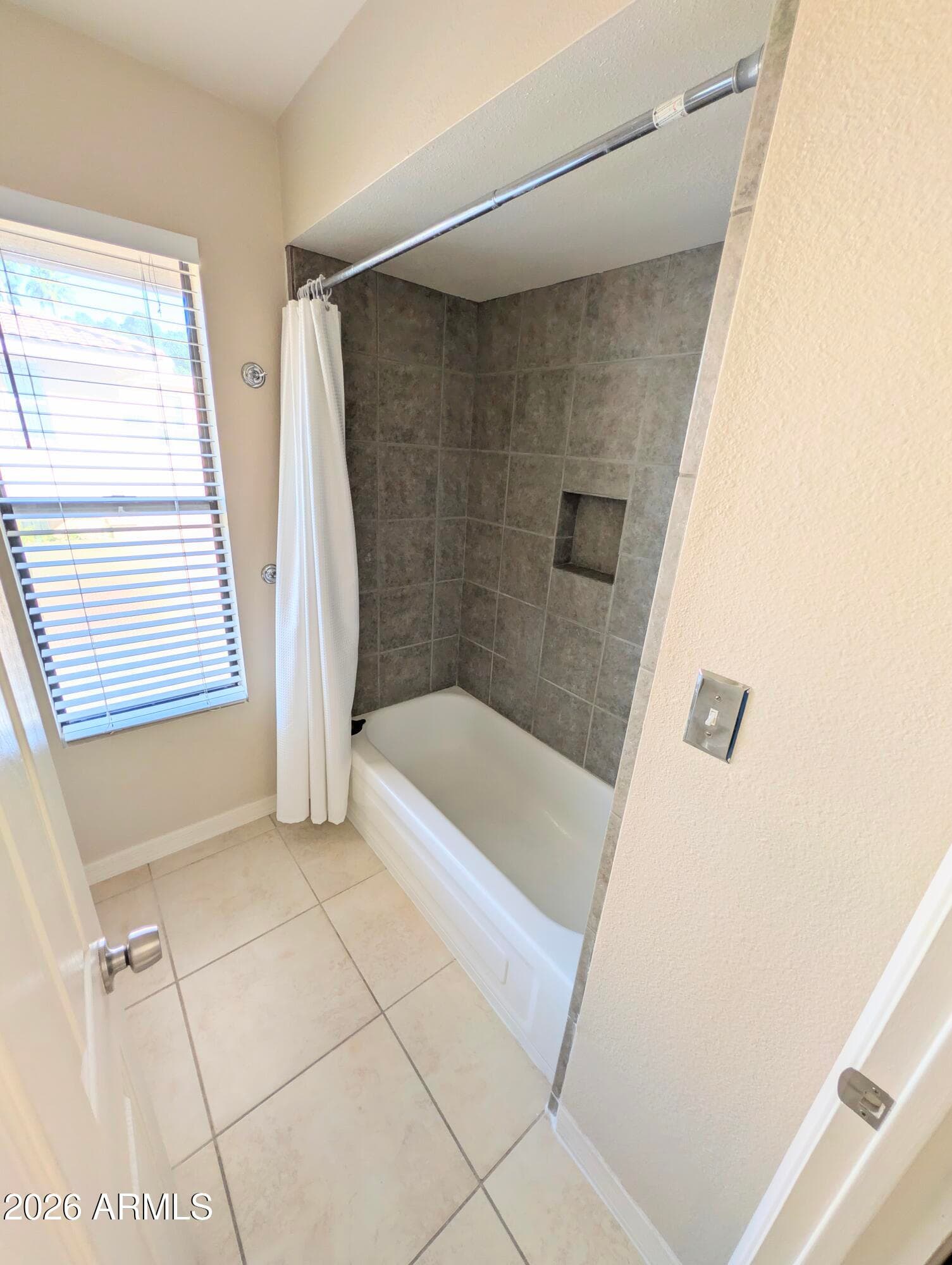 10421 N 11TH Street N 3, Phoenix, AZ 85020 — photo 22 of 44