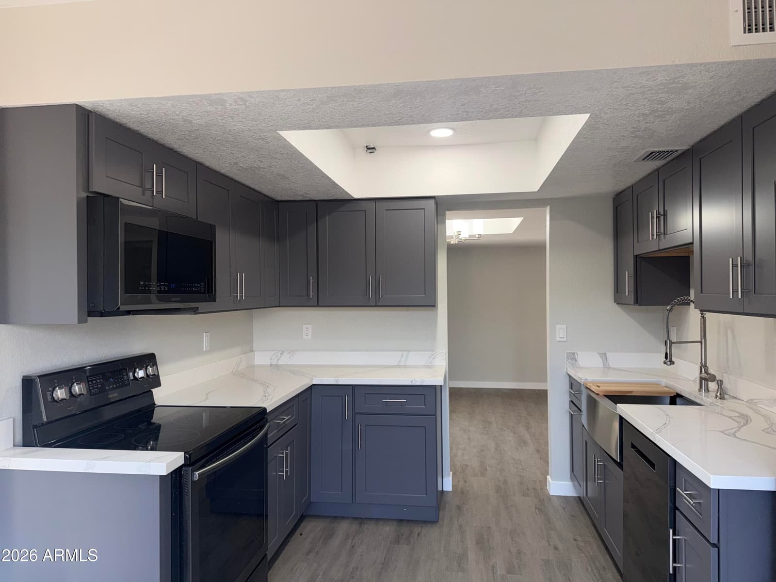2529 N DORAL Circle, Mesa, AZ 85215 — photo 17 of 84