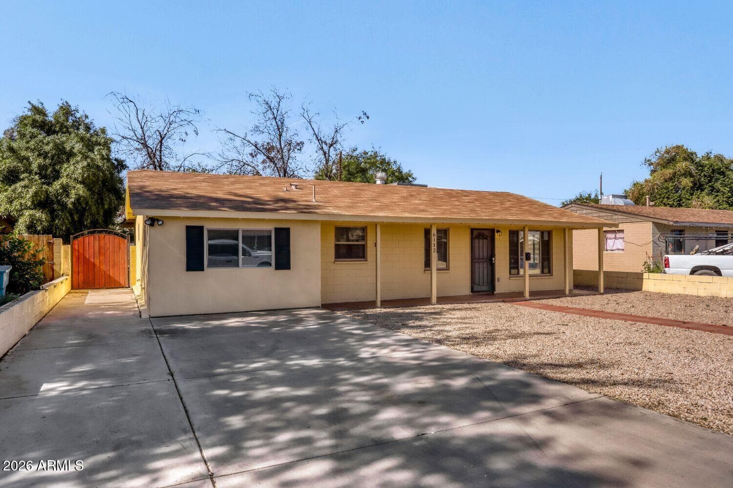 6132 N 35TH Drive, Phoenix, AZ 85019 — photo 4 of 29
