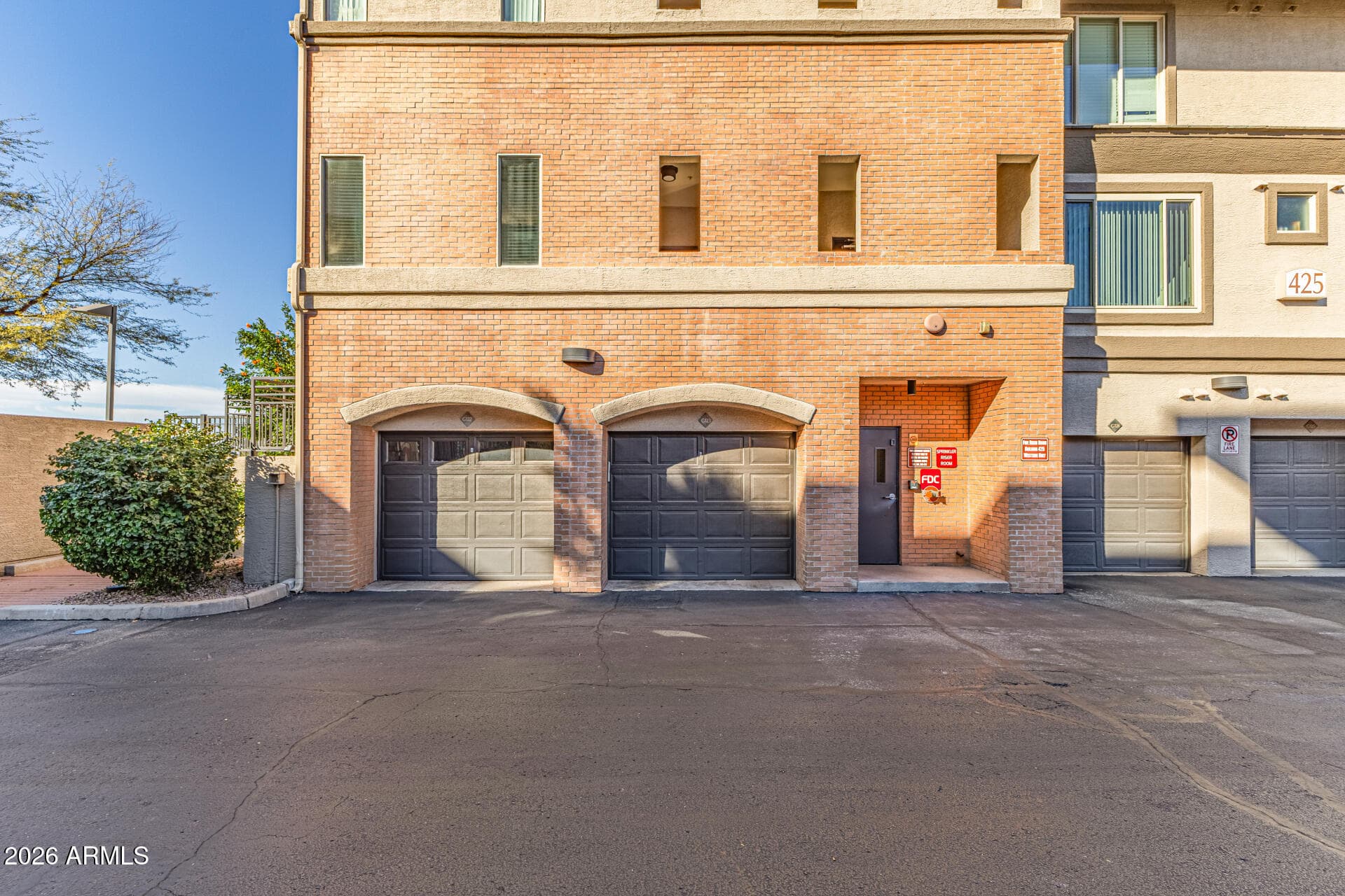 425 W RIO SALADO Parkway 101, Tempe, AZ 85281 — photo 2 of 32