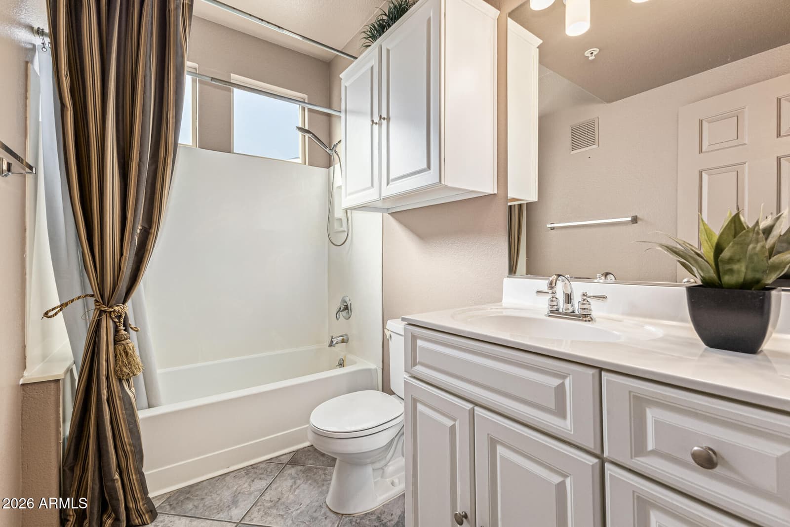 425 W RIO SALADO Parkway 101, Tempe, AZ 85281 — photo 19 of 32
