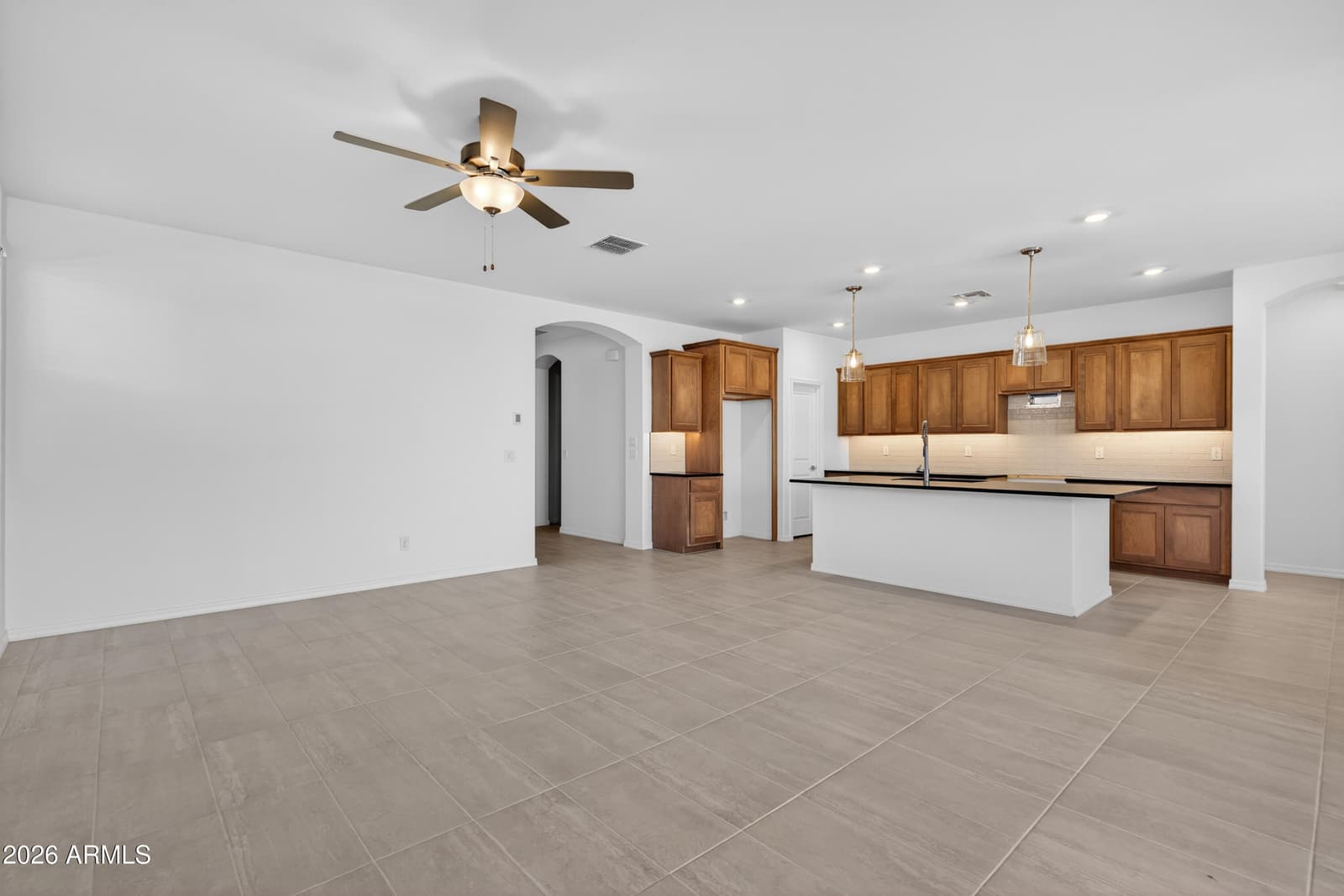 9964 W PINCHOT Avenue, Avondale, AZ 85392 — photo 14 of 54