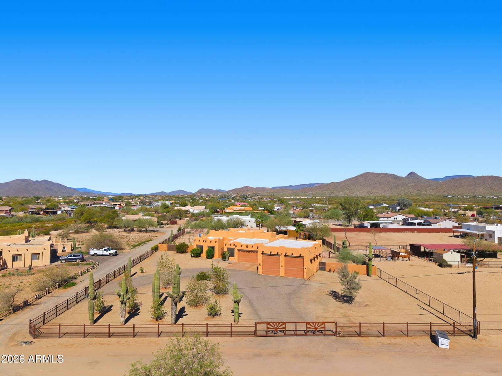 1114 E Carlise Road, Phoenix, AZ 85086 — photo 12 of 56