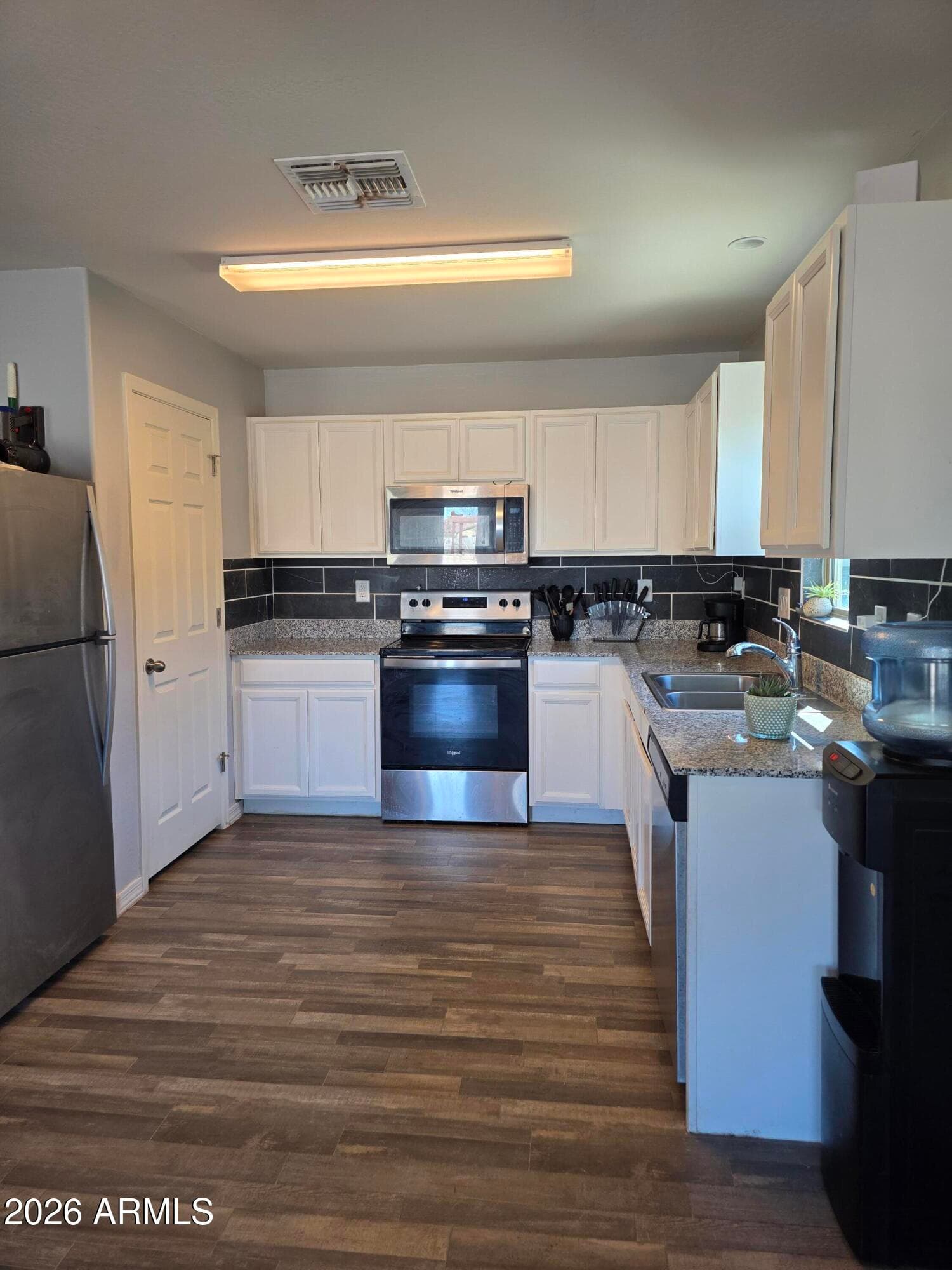 954 W STARVIEW Avenue, Coolidge, AZ 85128 — photo 4 of 25