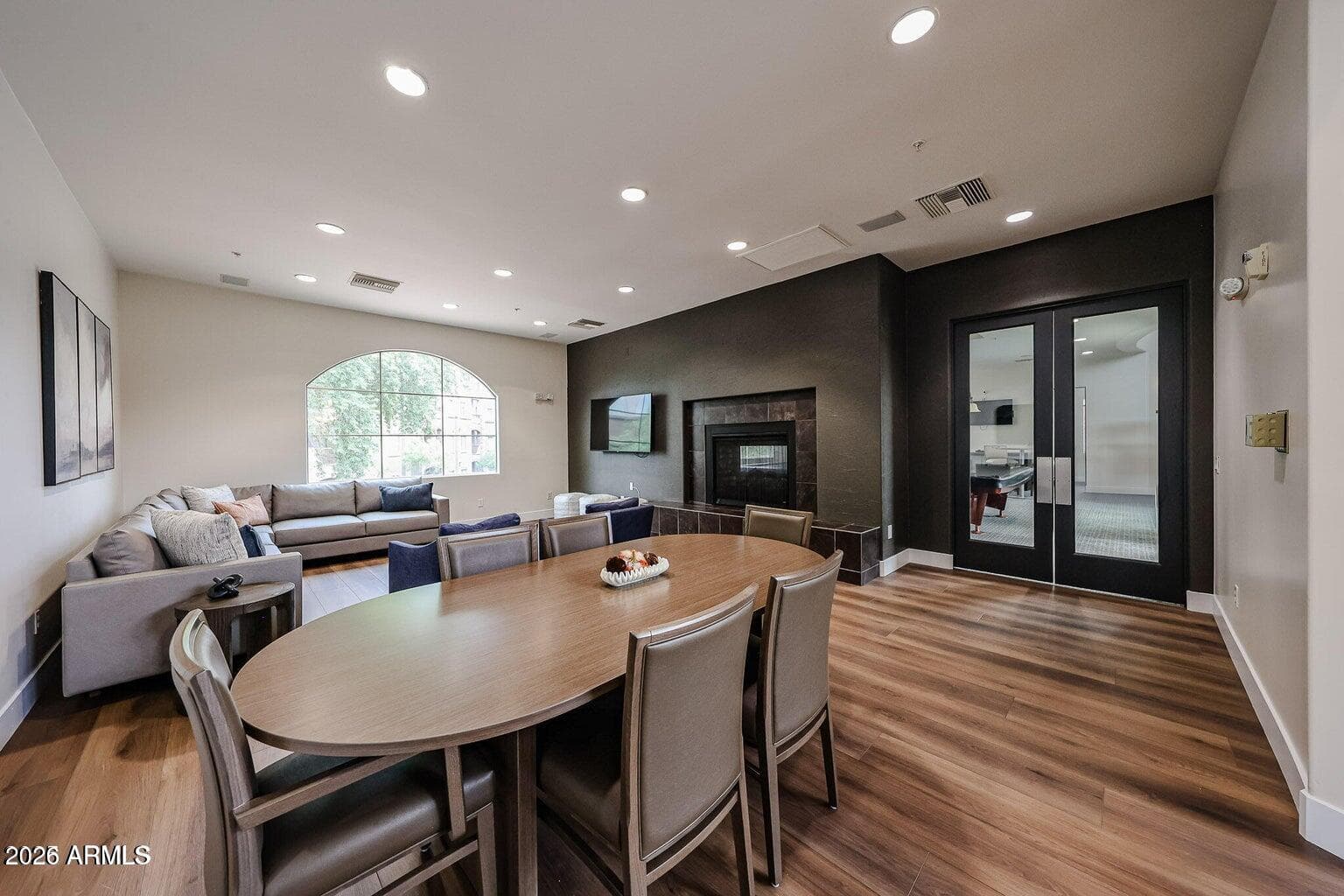5450 E DEER VALLEY Bldg 10 Drive 3172, Phoenix, AZ 85054 — photo 33 of 43