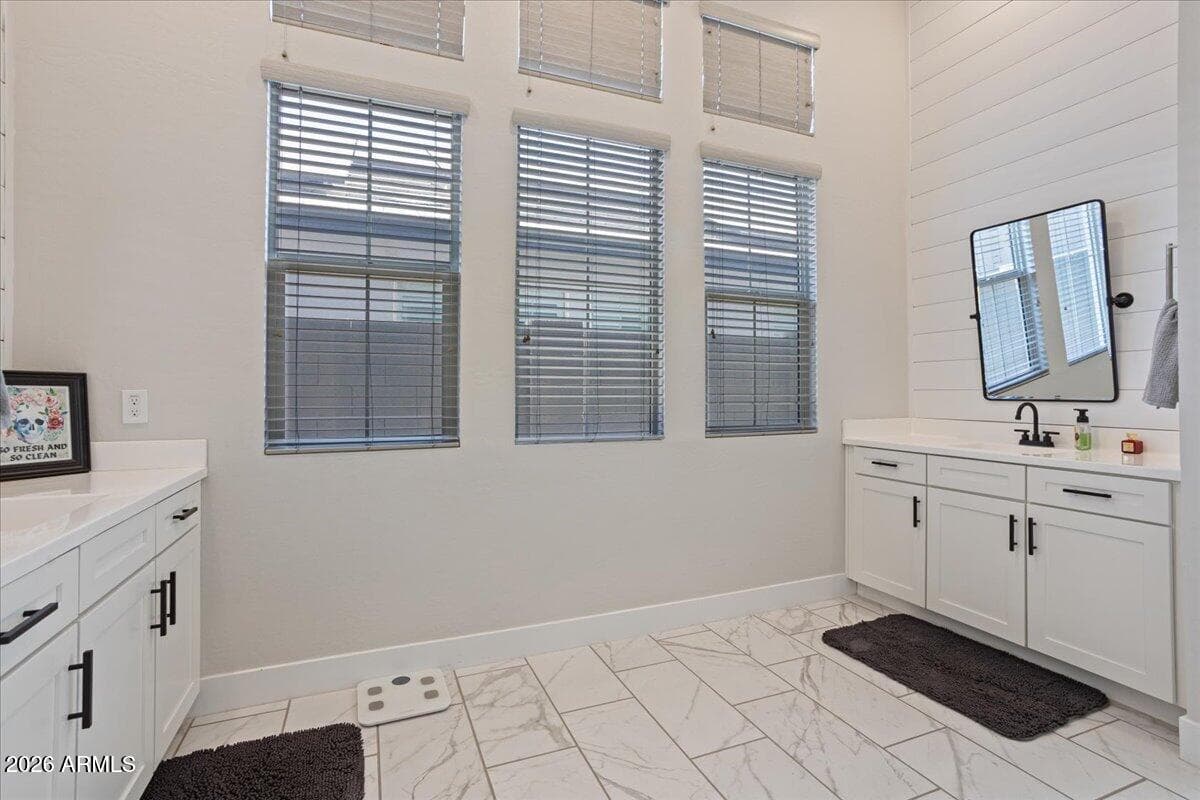 21147 W HILLCREST Boulevard, Buckeye, AZ 85396 — photo 17 of 57