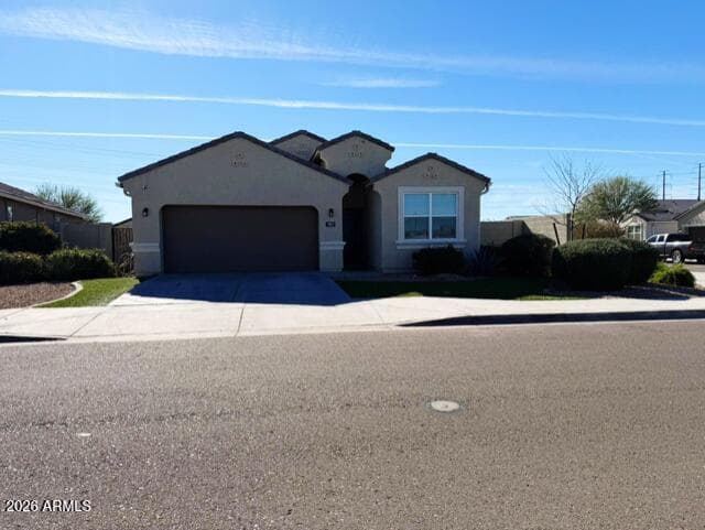 7851 W RIVERSIDE Avenue, Phoenix, AZ 85043 — photo 2 of 41