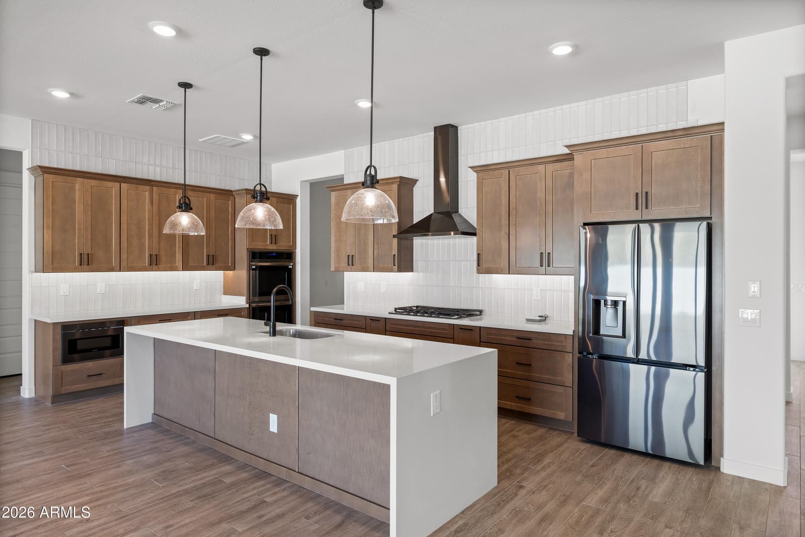 7584 W Evans Drive, Peoria, AZ 85381 — photo 3 of 20