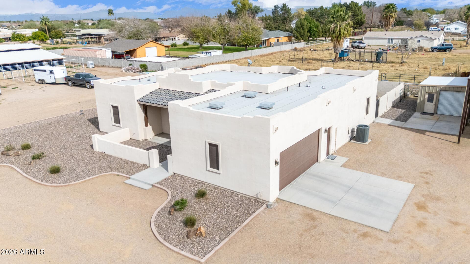 17524 E BROOKS FARM Road, Gilbert, AZ 85298 — photo 40 of 47