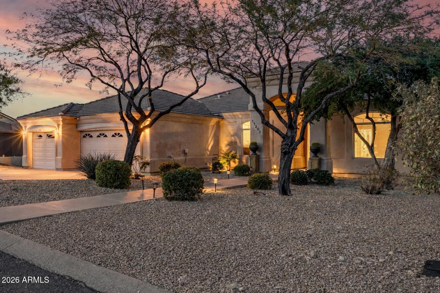 11203 N PINTO Drive, Fountain Hills, AZ 85268 — photo 2 of 55