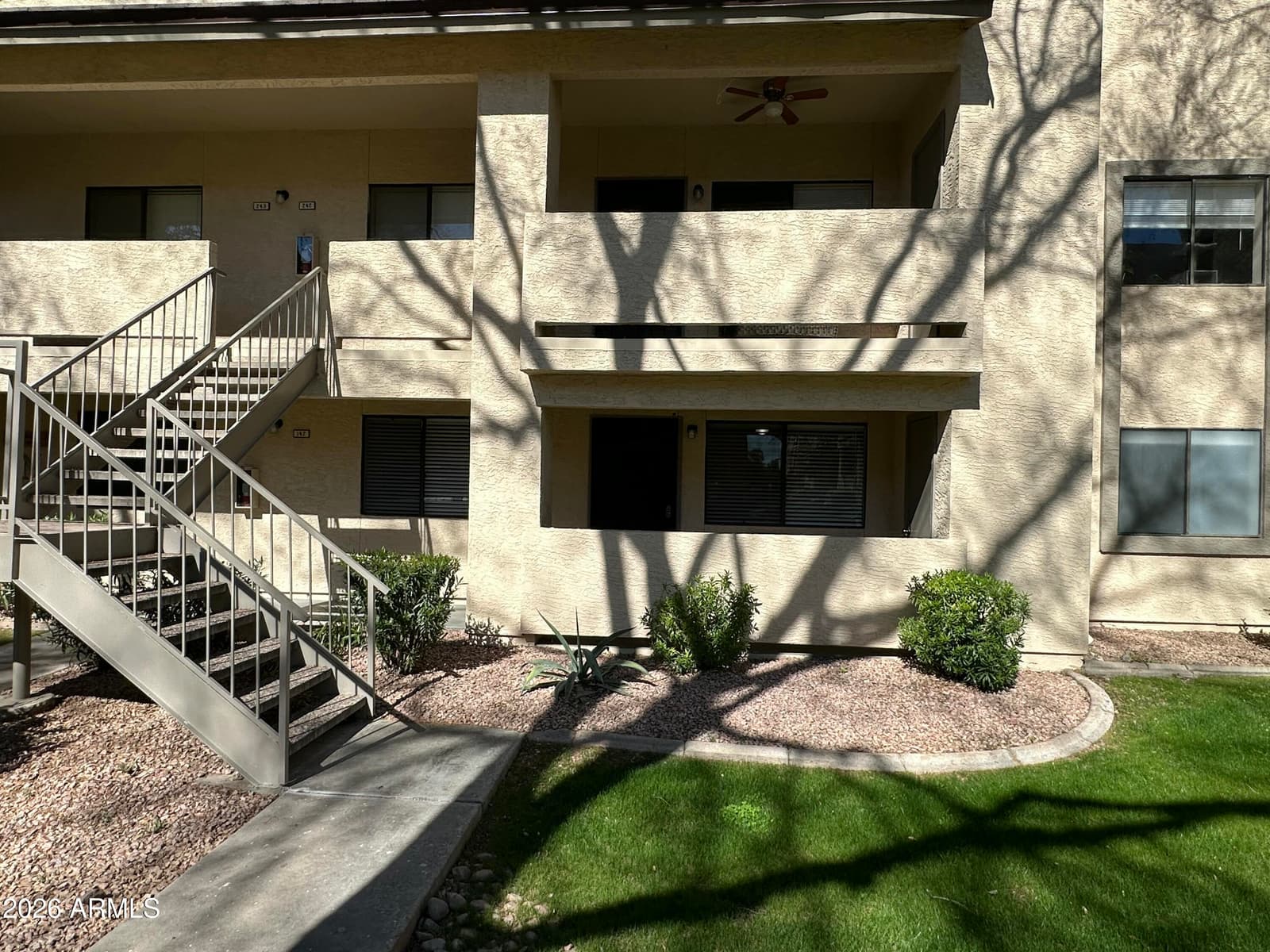 145 N 74TH Street 142, Mesa, AZ 85207 — photo 1 of 18