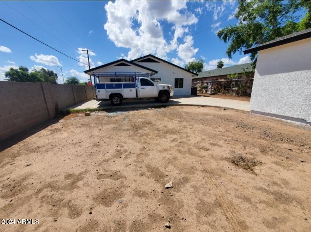 2002 W ADAMS Street, Phoenix, AZ 85009 — photo 32 of 62