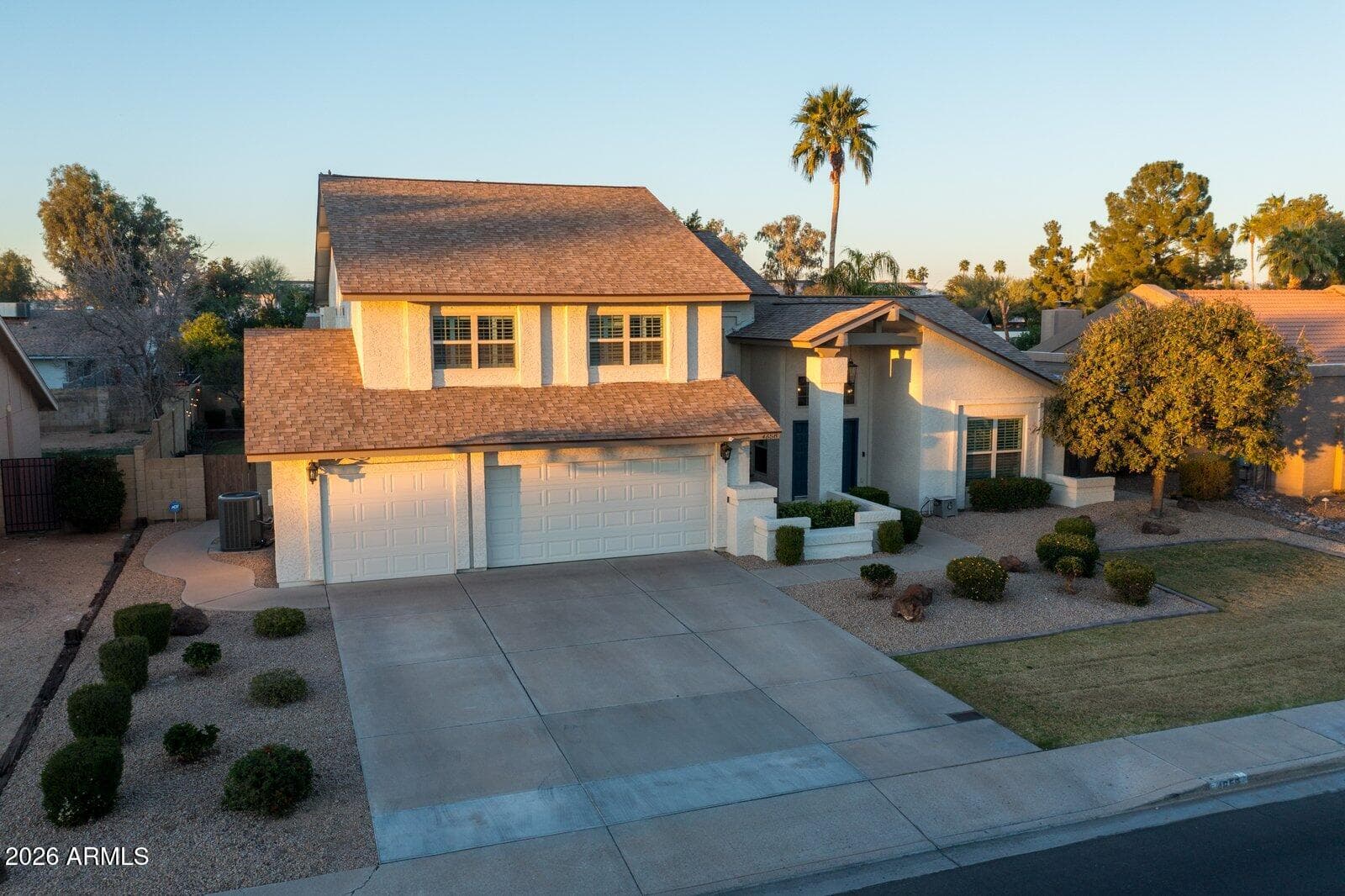 4658 E KINGS Avenue, Phoenix, AZ 85032 — photo 2 of 47