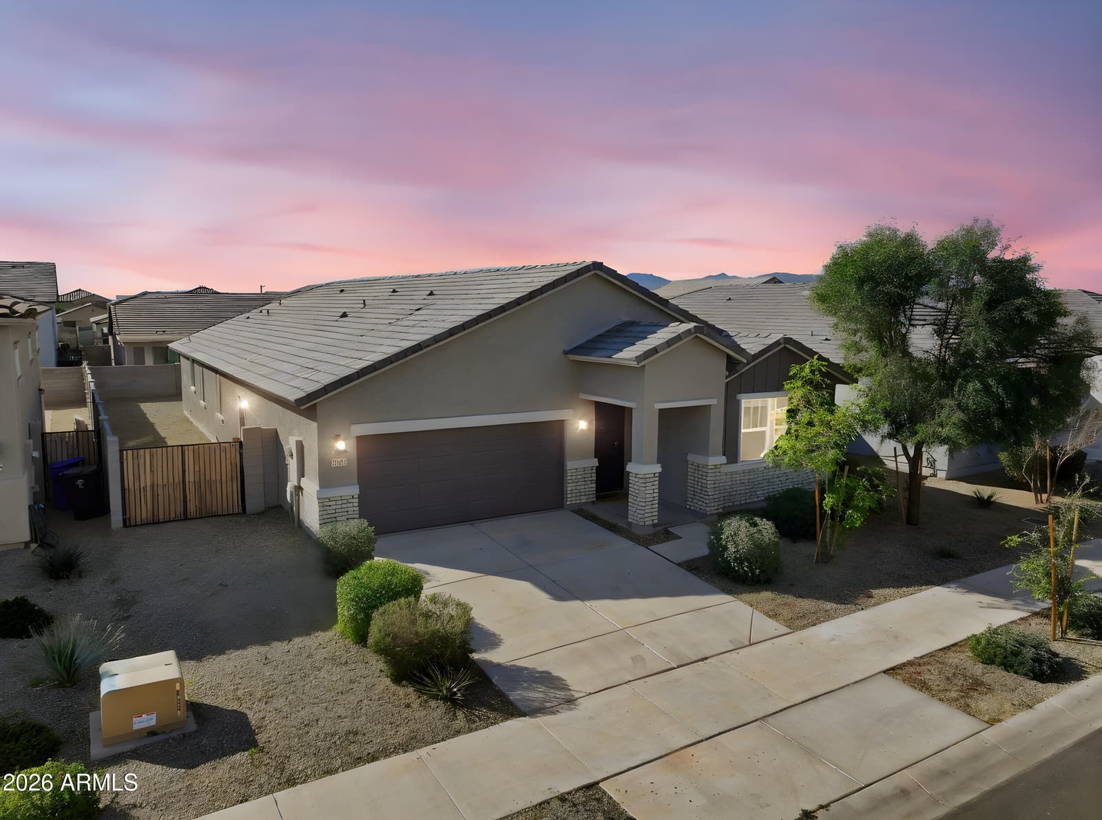 17821 W VILLA HERMOSA Lane, Surprise, AZ 85387 — photo 1 of 42