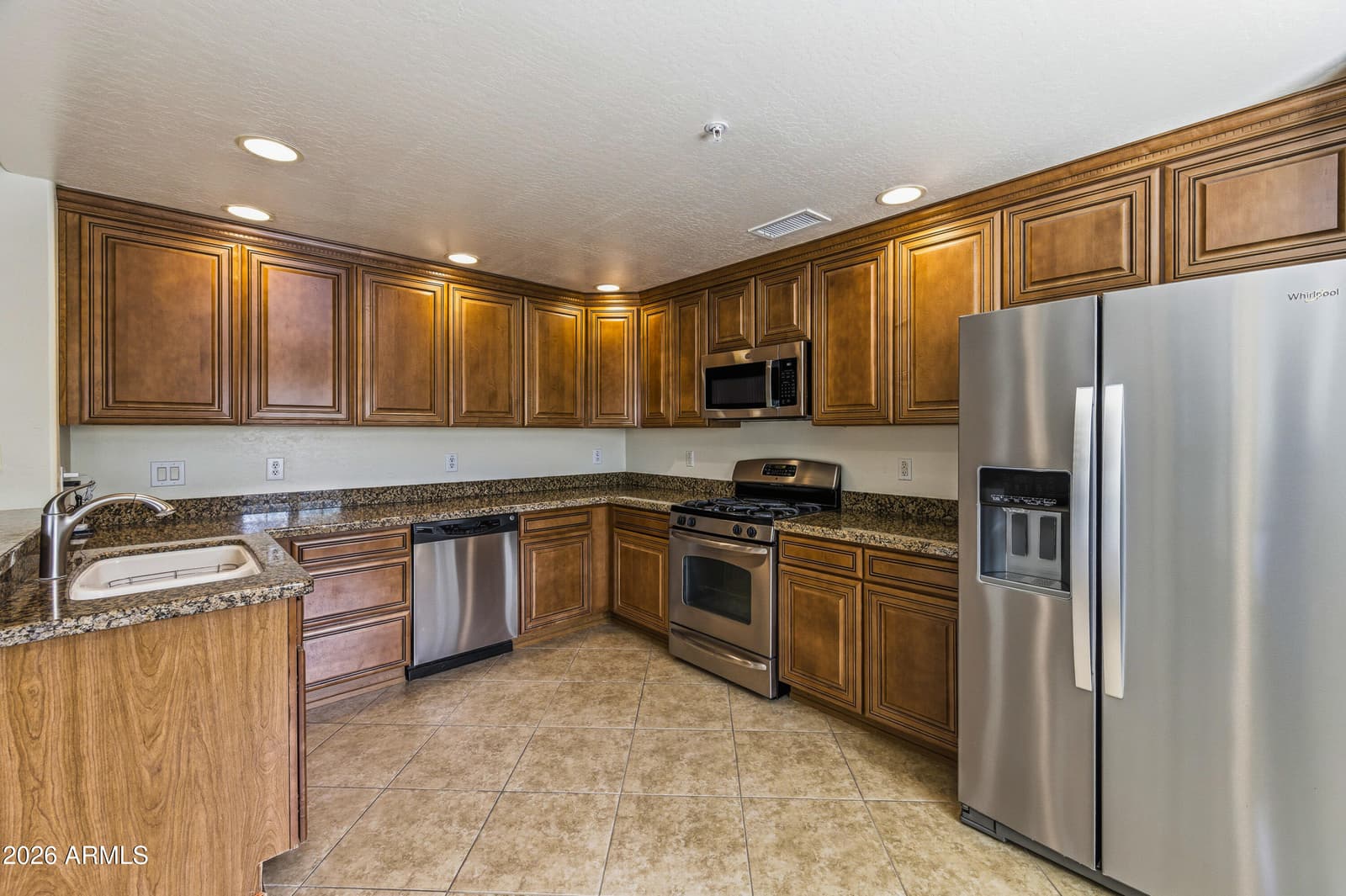 21320 N 56TH Street 2047, Phoenix, AZ 85054 — photo 7 of 24