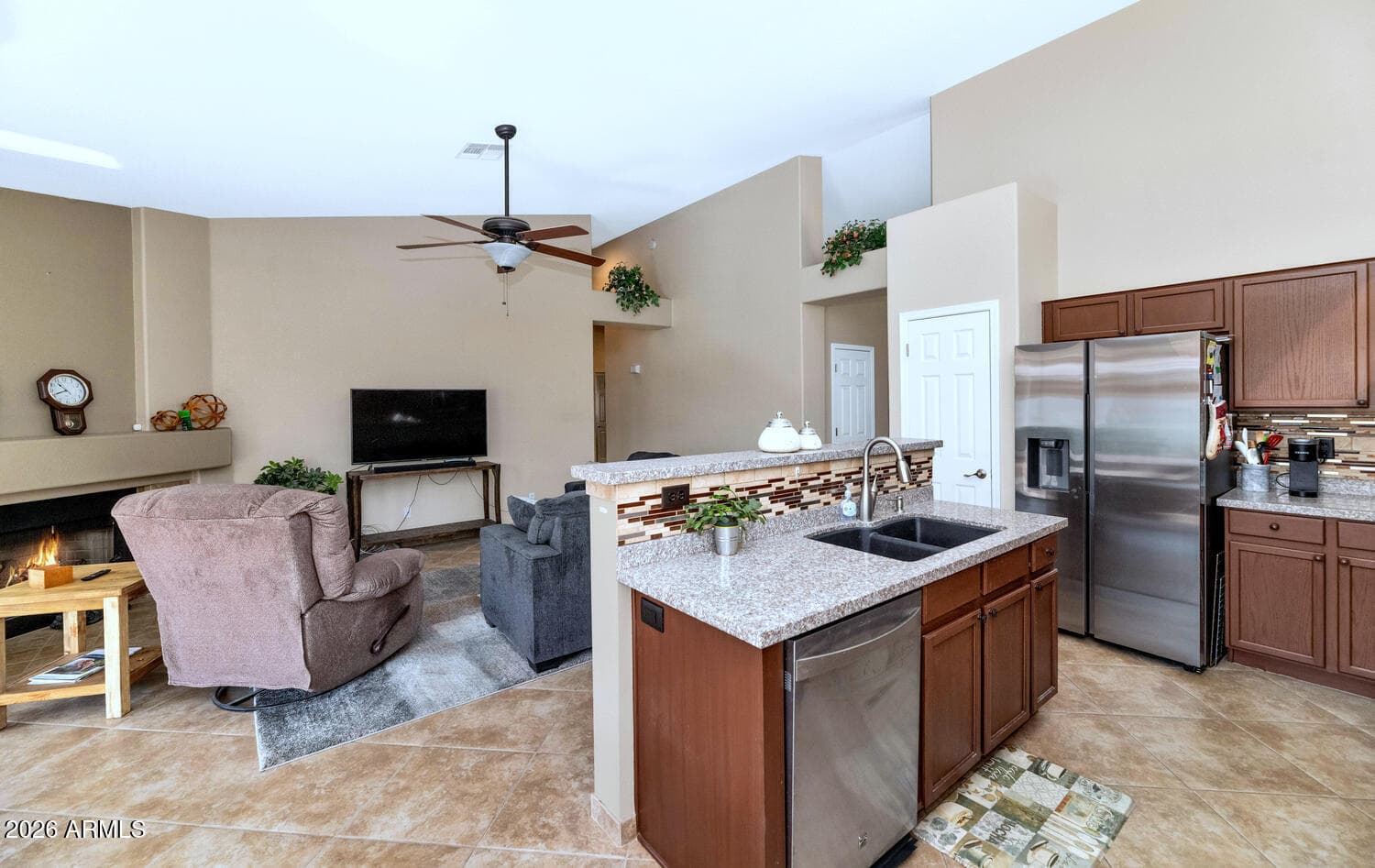 11501 W LAURELWOOD Lane, Avondale, AZ 85392 — photo 15 of 34