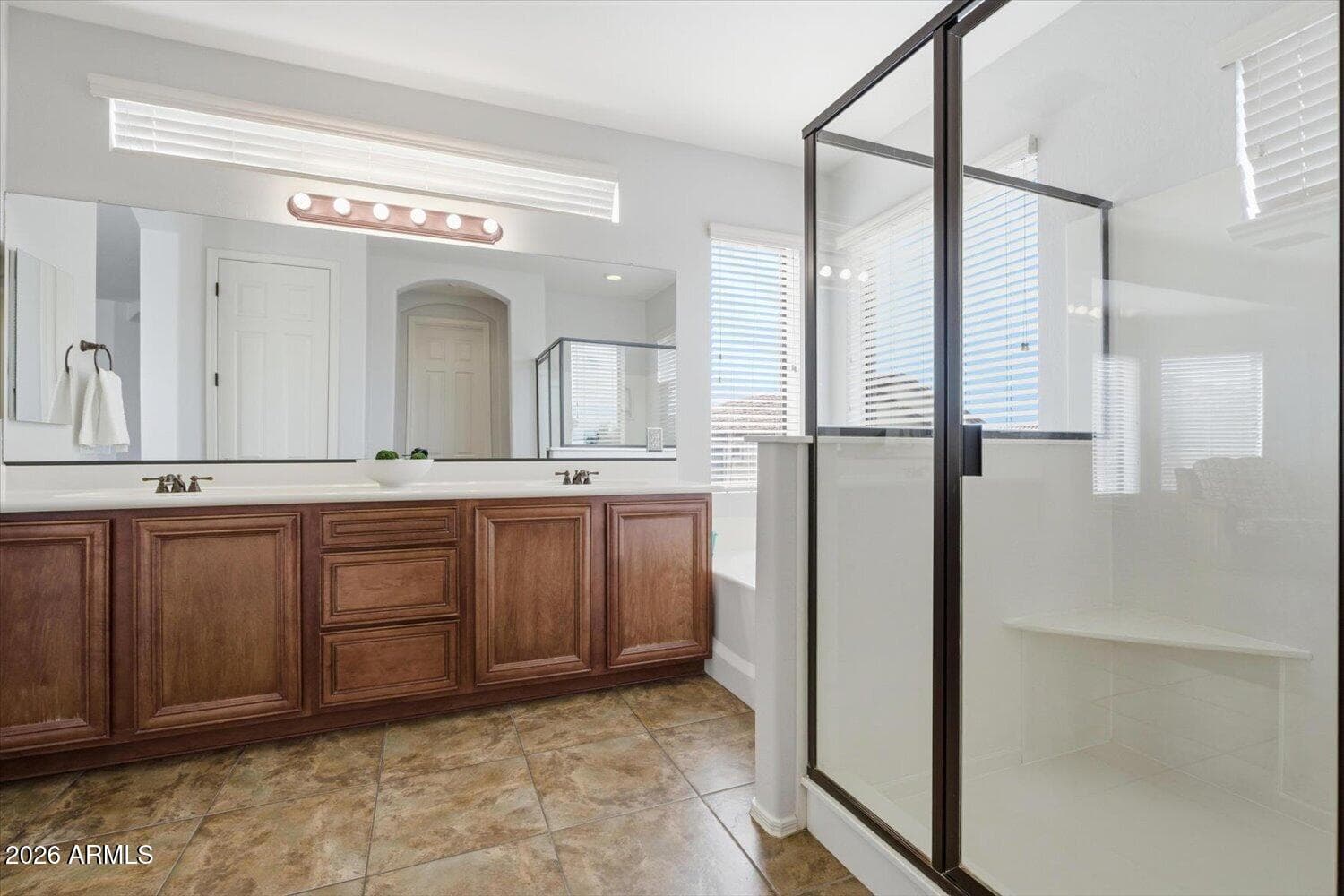 7253 E NATHAN Street, Mesa, AZ 85207 — photo 16 of 33