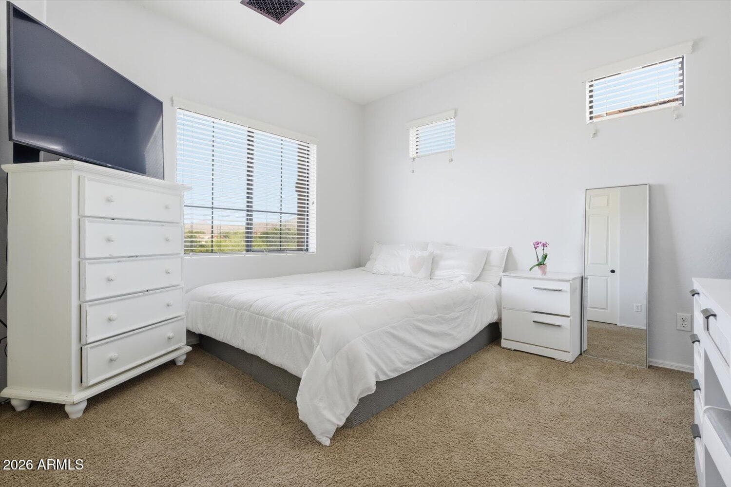 7253 E NATHAN Street, Mesa, AZ 85207 — photo 19 of 33