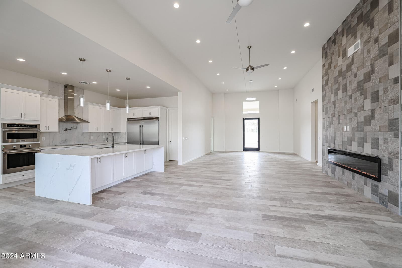 14930 W EL CORTEZ Place, Surprise, AZ 85387 — photo 15 of 59