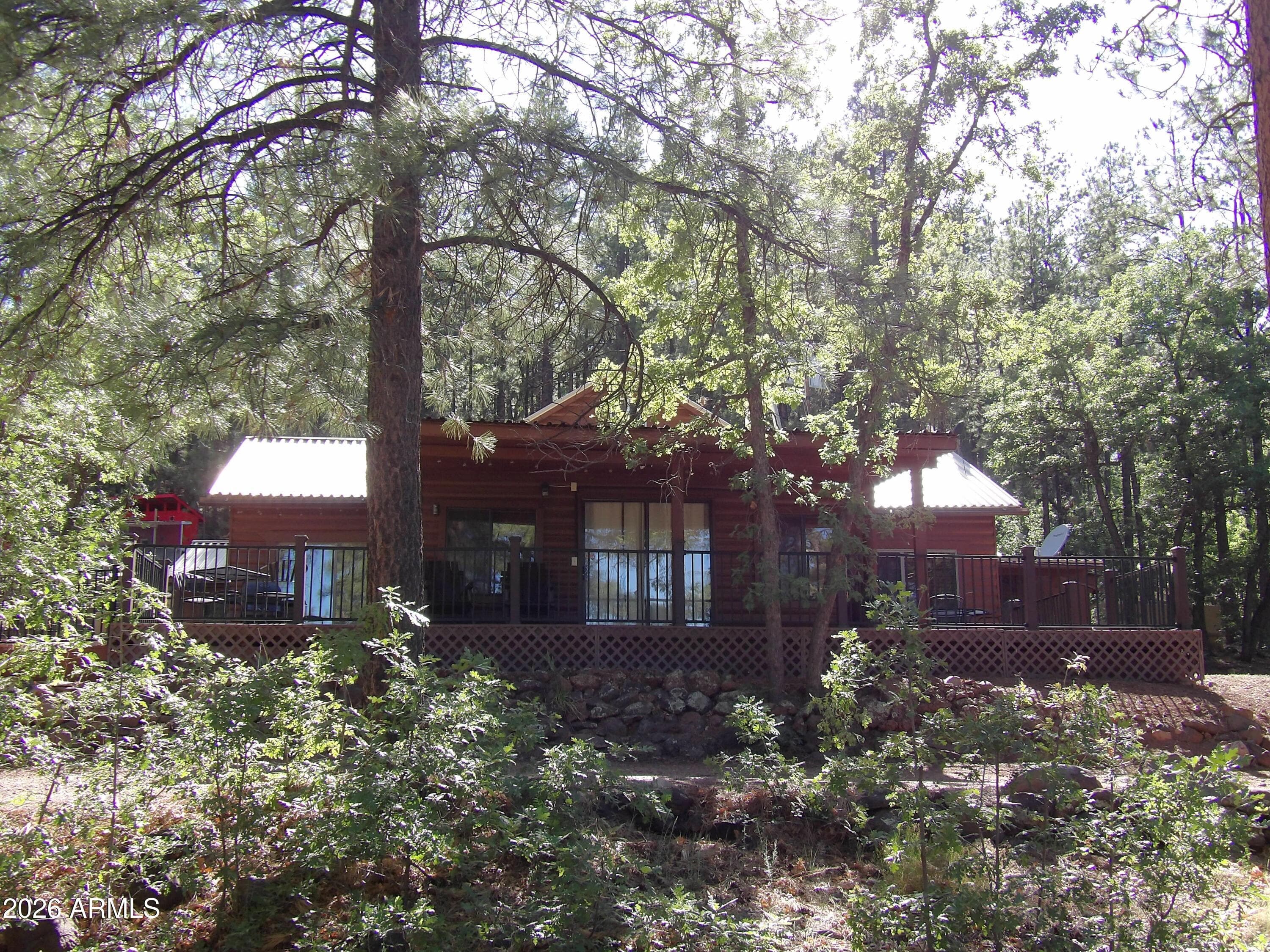 1734 WILLOW MOUNTAIN Road, Happy Jack, AZ 86024 — photo 2 of 36